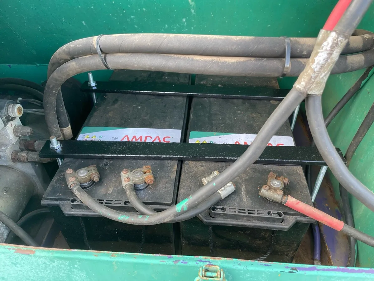 Mini skip equipment/trailer - Image 4