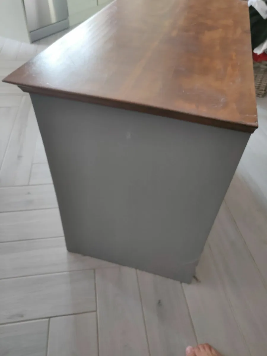 Tv unit.     FREE TO TAKE AWAY - Image 1