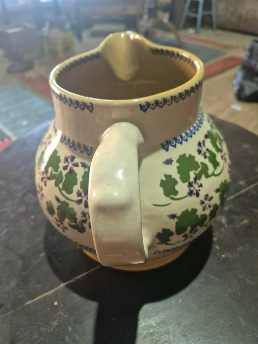 Nicholas Mosse Jug . - Image 3