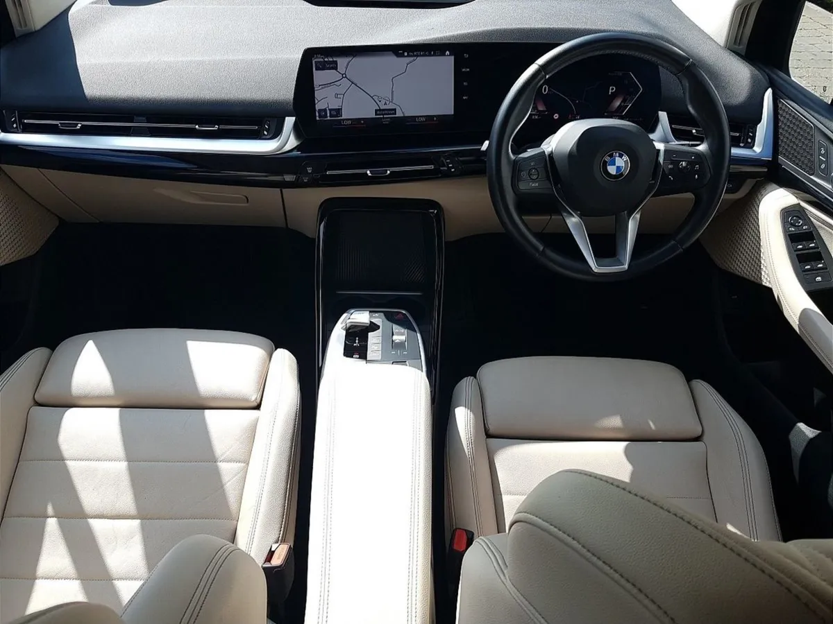 BMW 2 Series Active Tourer 218d Luxury - Image 4