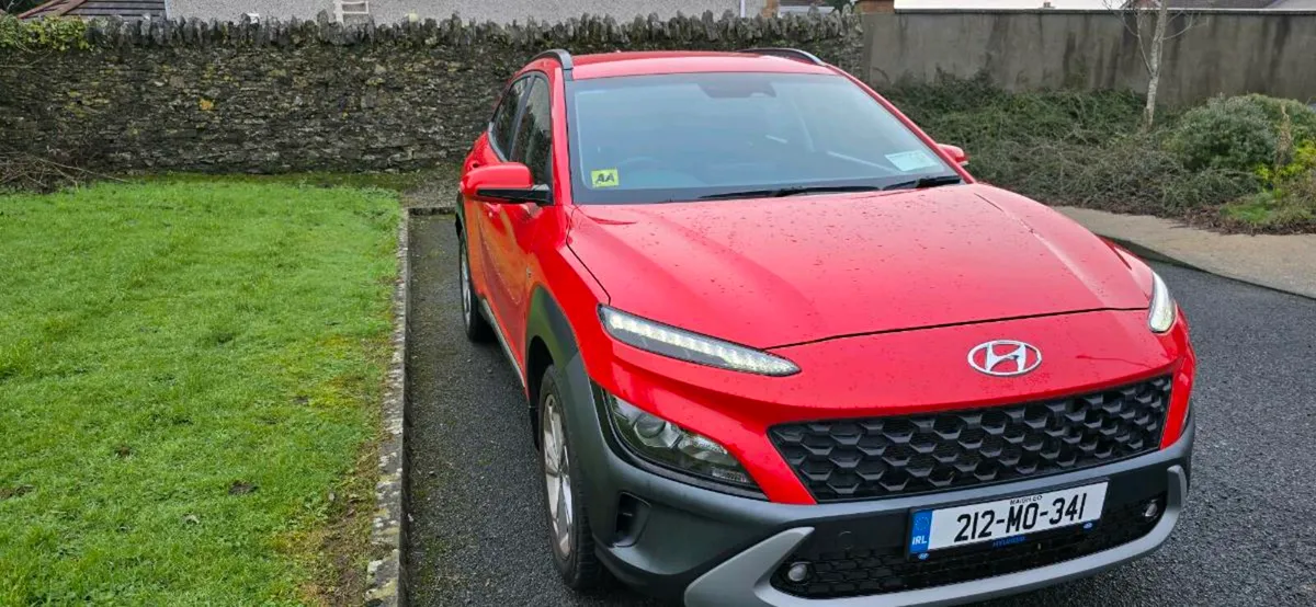 Hyundai Kona 1.6 Diesel Hybrid - Image 2