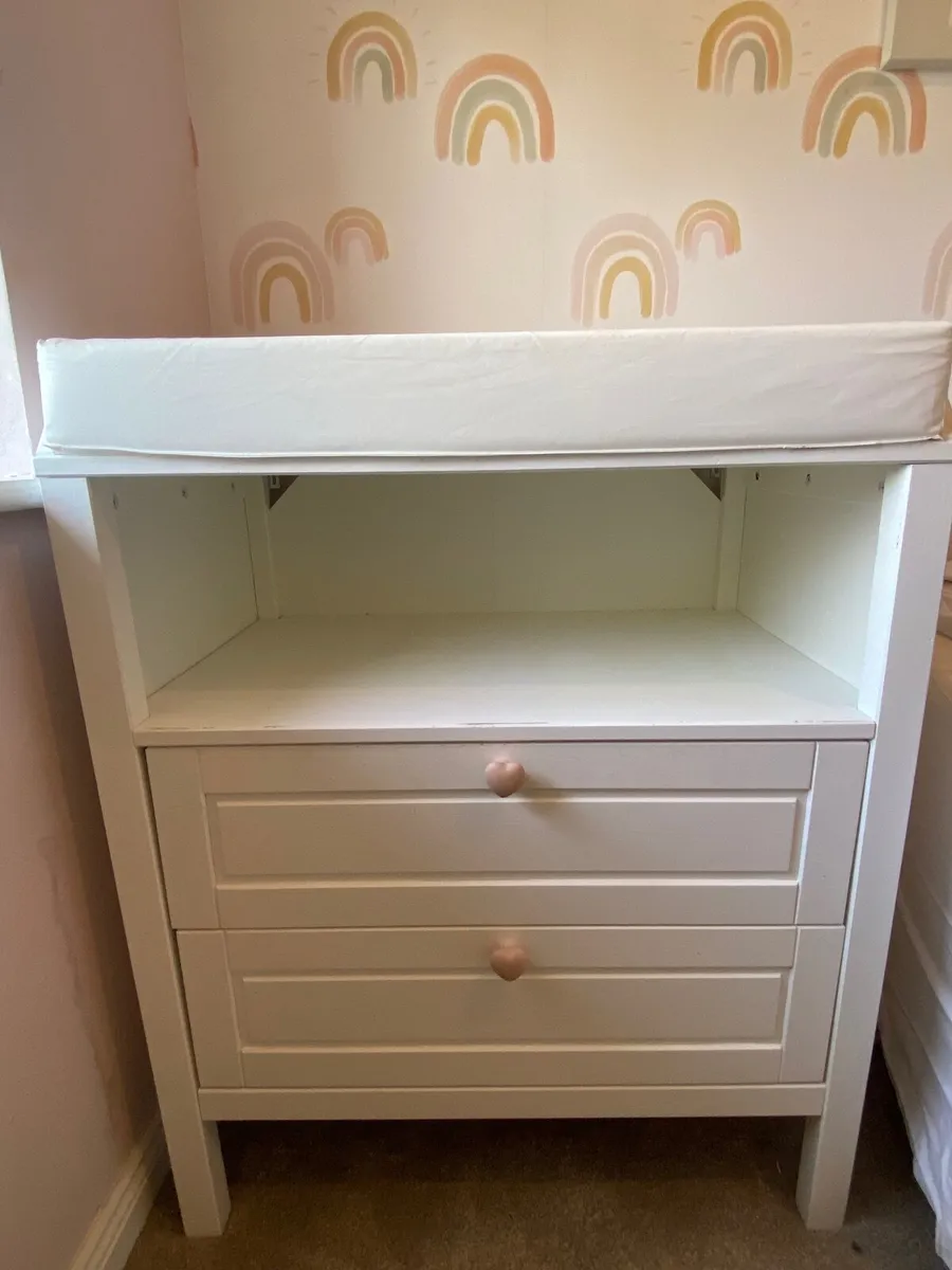 Changing Unit/Drawers - Image 2