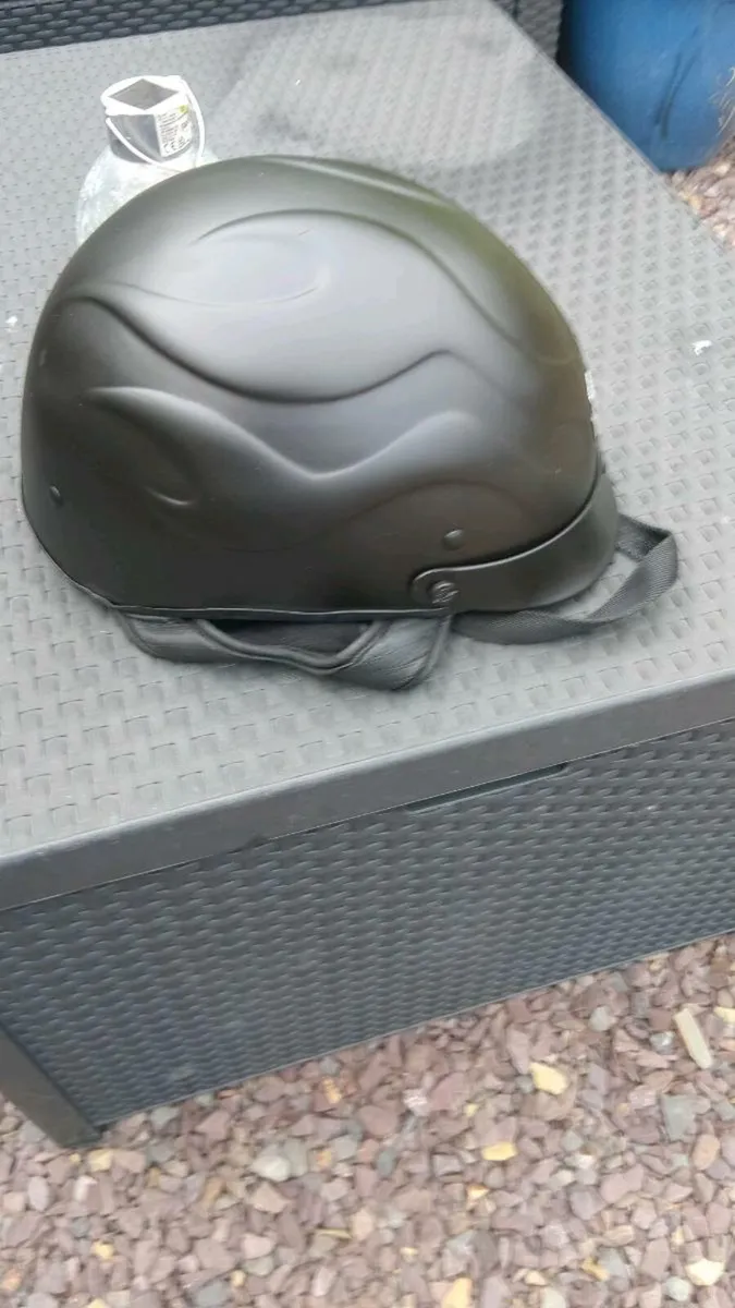 Harley Davidson helmet - Image 3