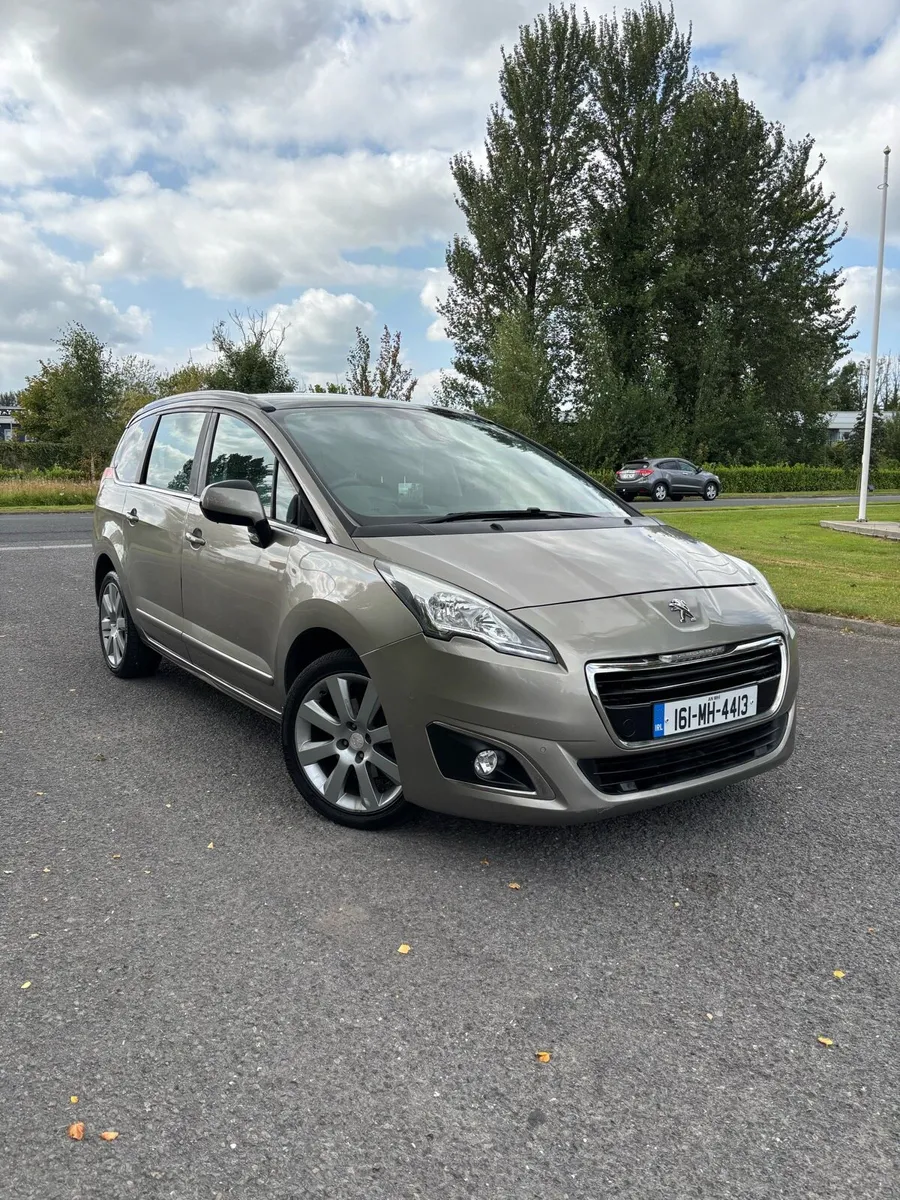 Peugeot 5008 1.6 Hdi ALLURE 2016 Automatic - Image 1