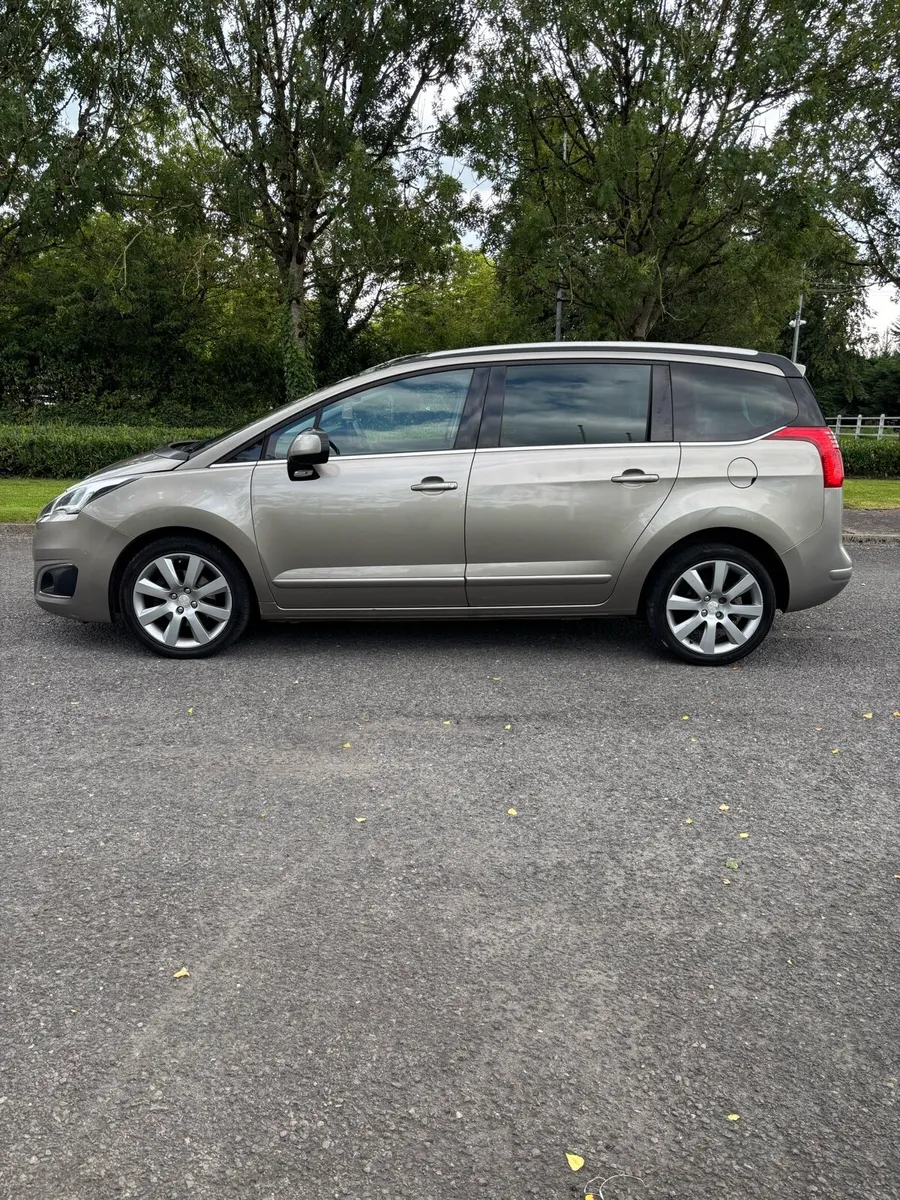 Peugeot 5008 1.6 Hdi ALLURE 2016 Automatic - Image 4