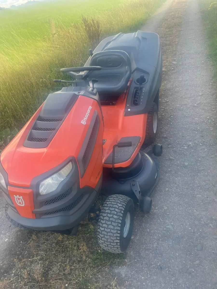 Husgvarna Ride on Lawnmower - Image 4
