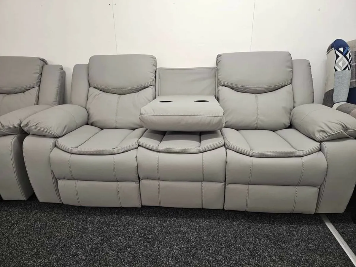 3+2 Valerie Leather Manual Recliner Sofa Set - Image 1