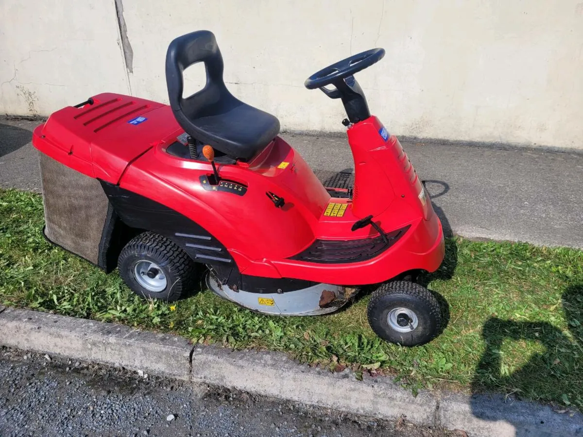 Honda lawnmower - Image 1
