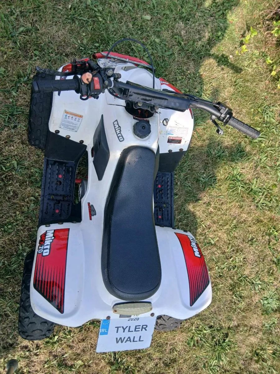 Child's quad like new 4 stroke - Image 2