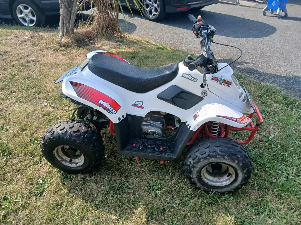 Child's quad like new 4 stroke - Image 4