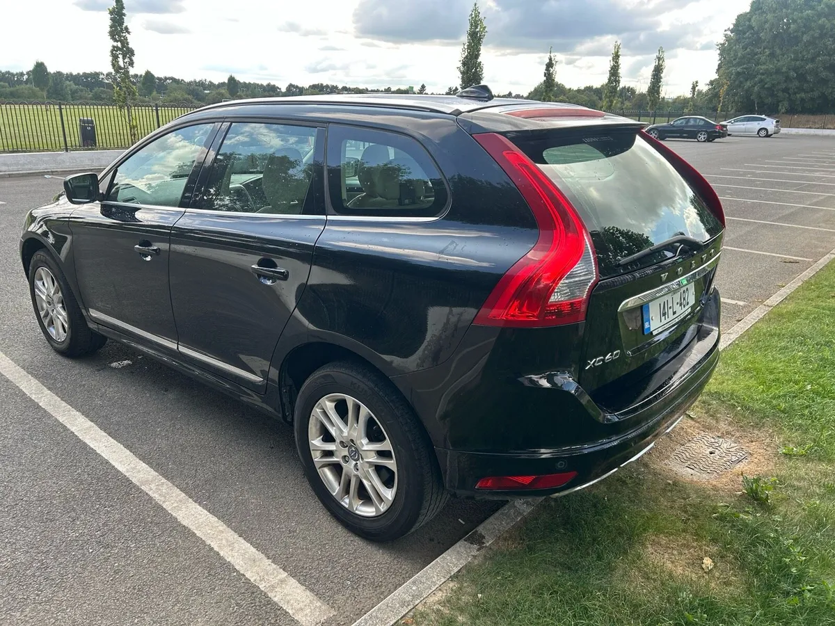 Volvo XC60 new test and tax - Image 3