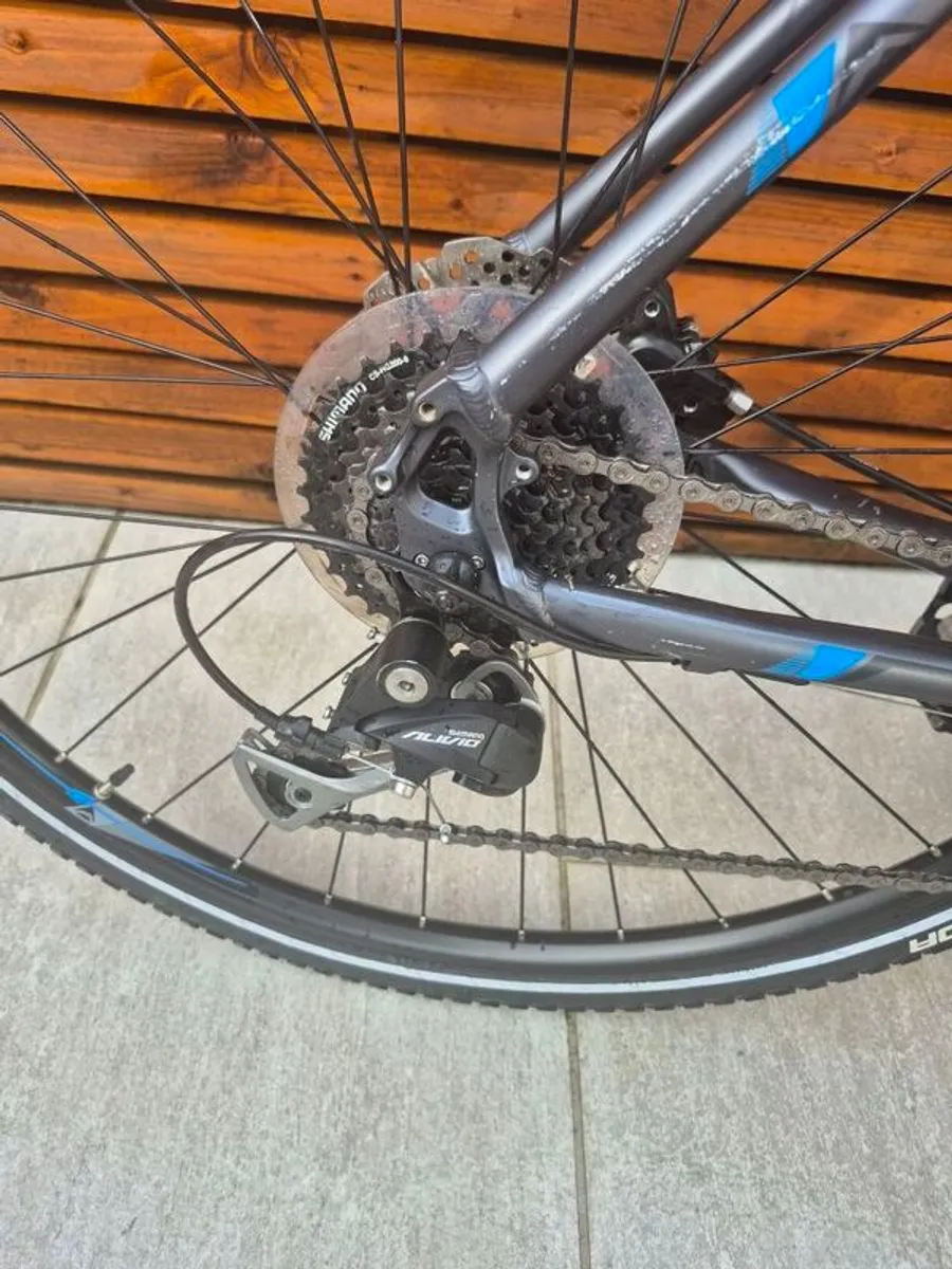 Merida Crossway 100 Road bike Excellent condition - Image 3