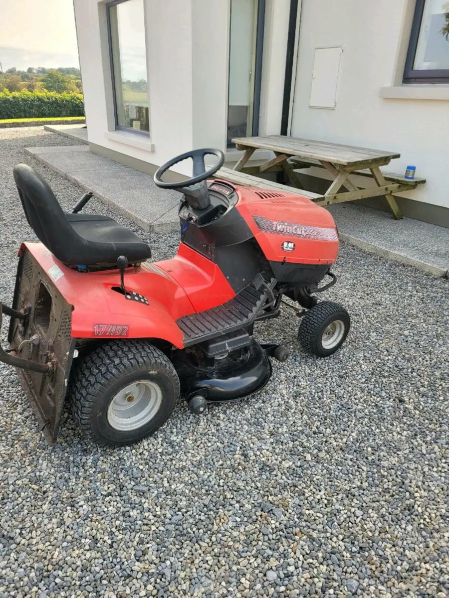 Castle garden mower - Image 3
