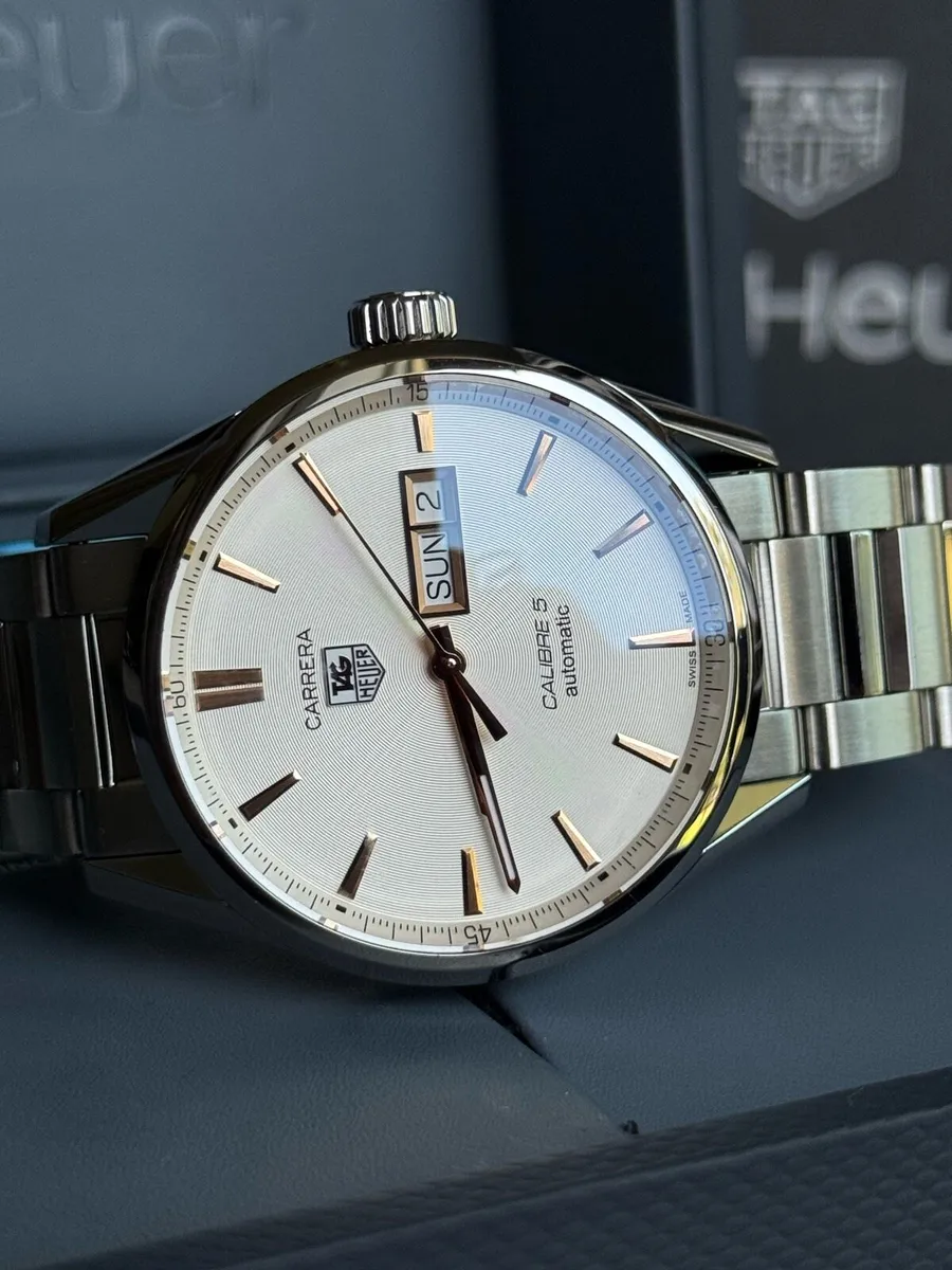 TAG Heuer Carrera Calibre 5 - Image 4