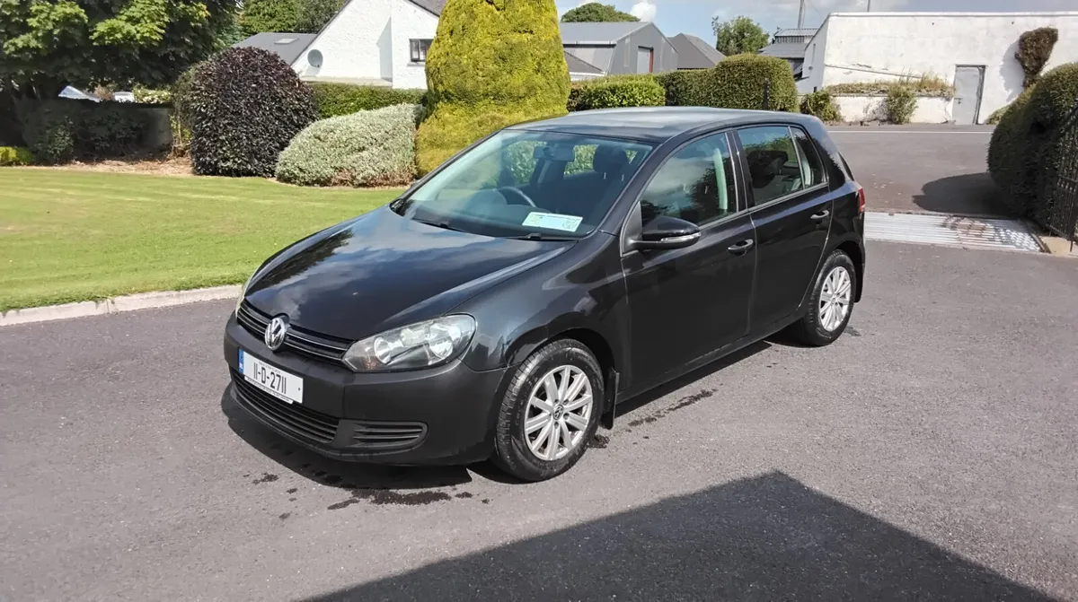 VOLKSWAGON GOLF 1.6 TDI COMFORTLINE - Image 1