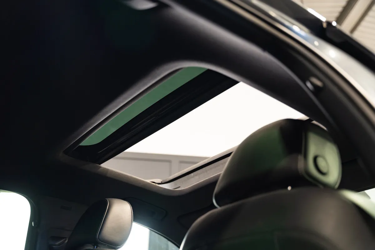 2021 Audi A6 40TDI S-Line Black Edition - Image 4