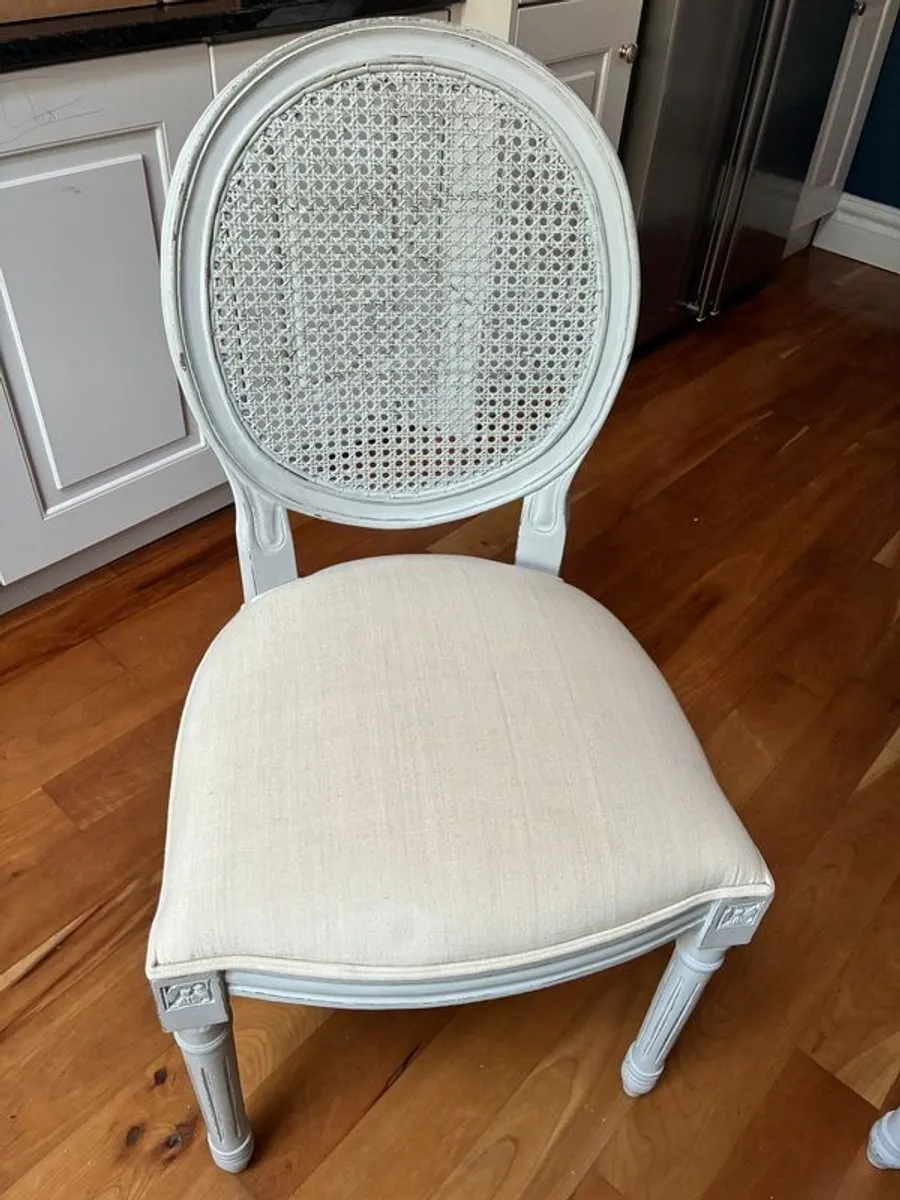 Dining Table & 6 Chairs - Image 3