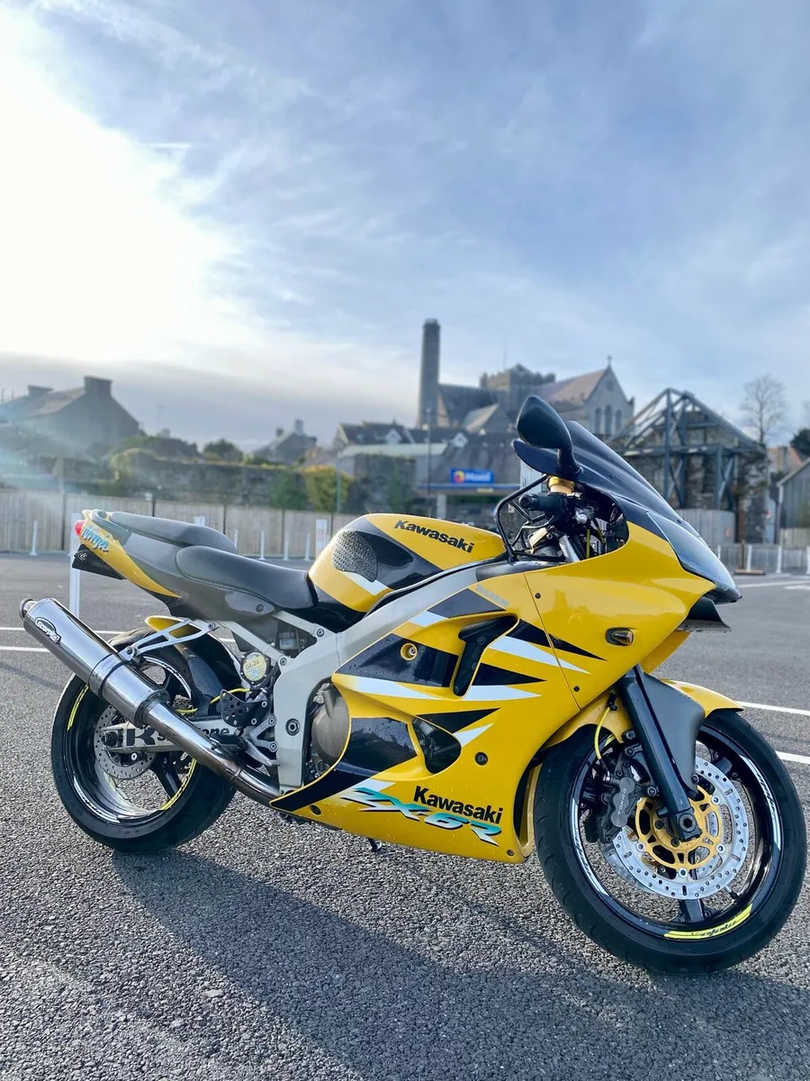 Kawasaki Zx6r - Image 1