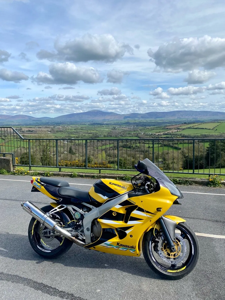 Kawasaki Zx6r - Image 2