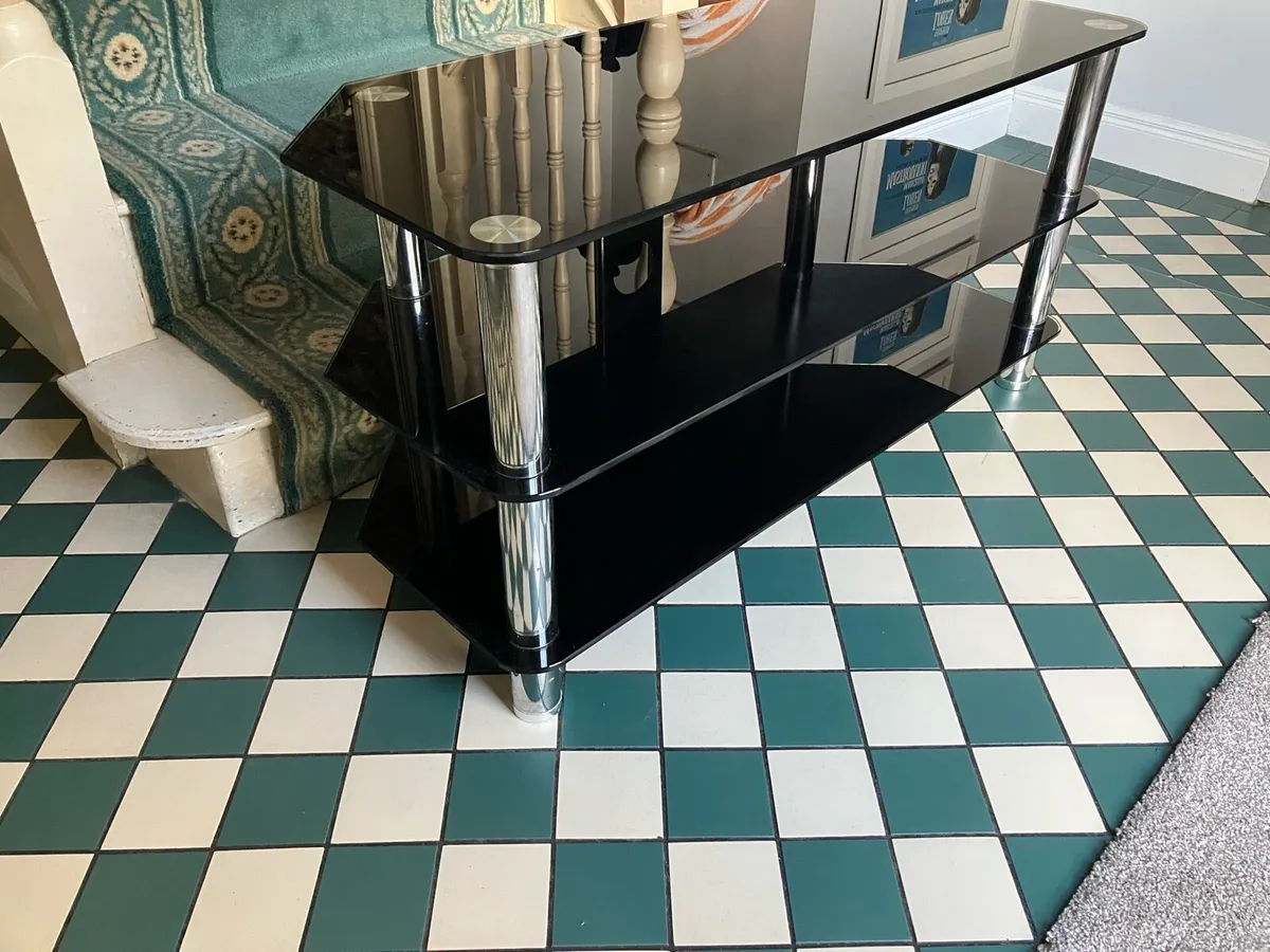 Tv stand - Image 1