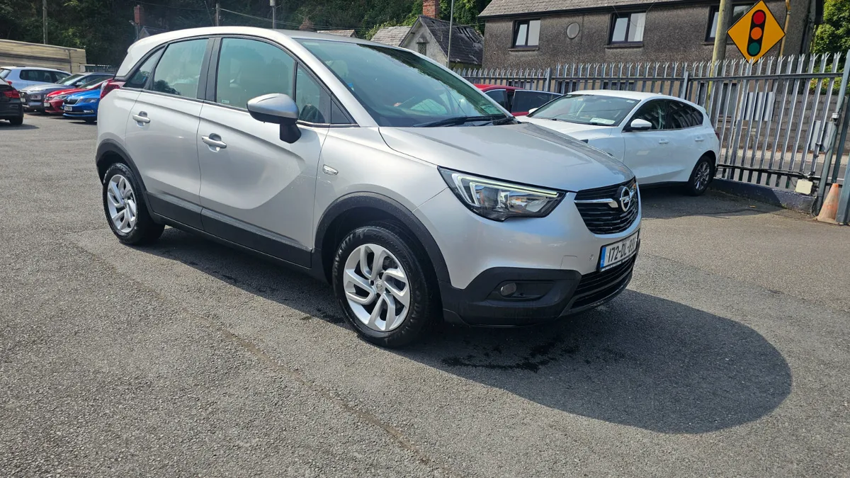Opel Crossland X 2017 1.2i  AUTOMATIC - Image 1