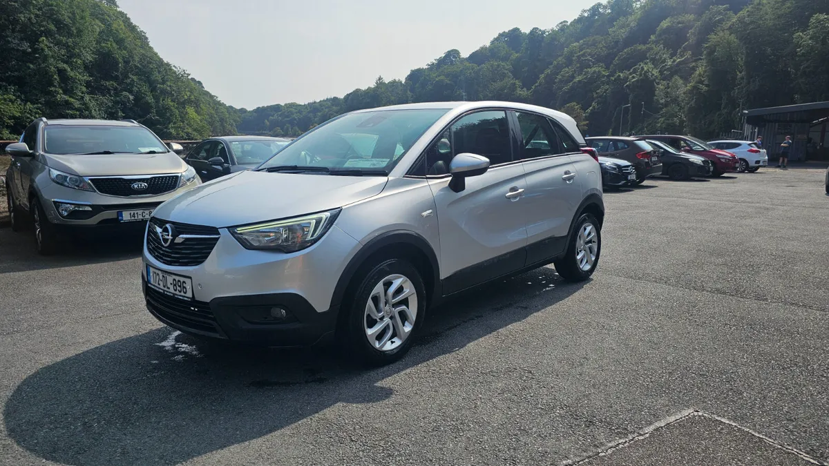 Opel Crossland X 2017 1.2i  AUTOMATIC - Image 2