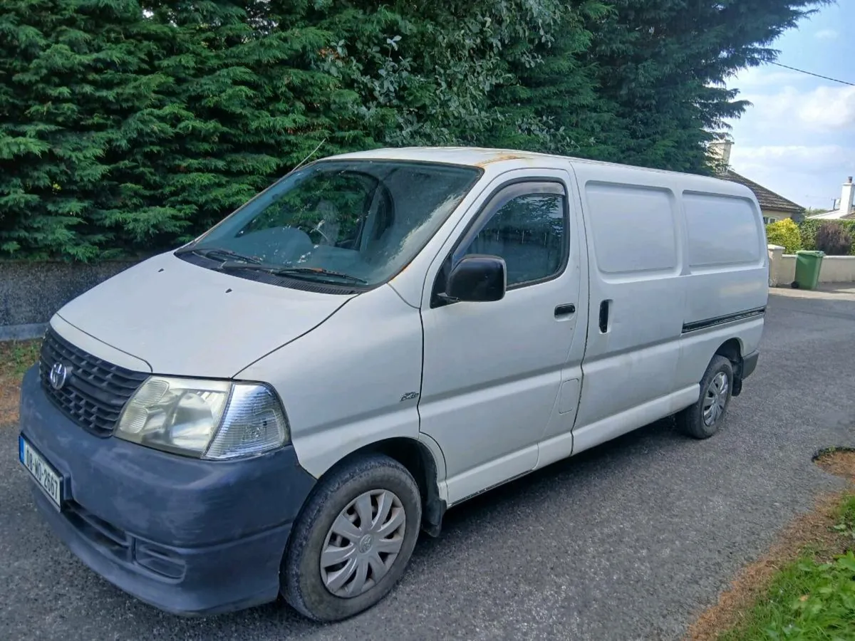 2008 toyota hiace - Image 2