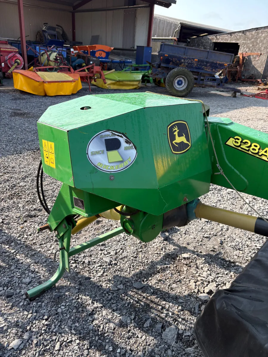 John Deere Conditoner Mower - Image 2