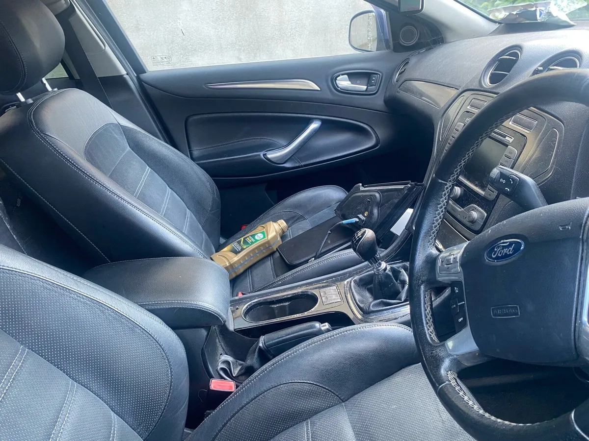 Car for sale - Image 4