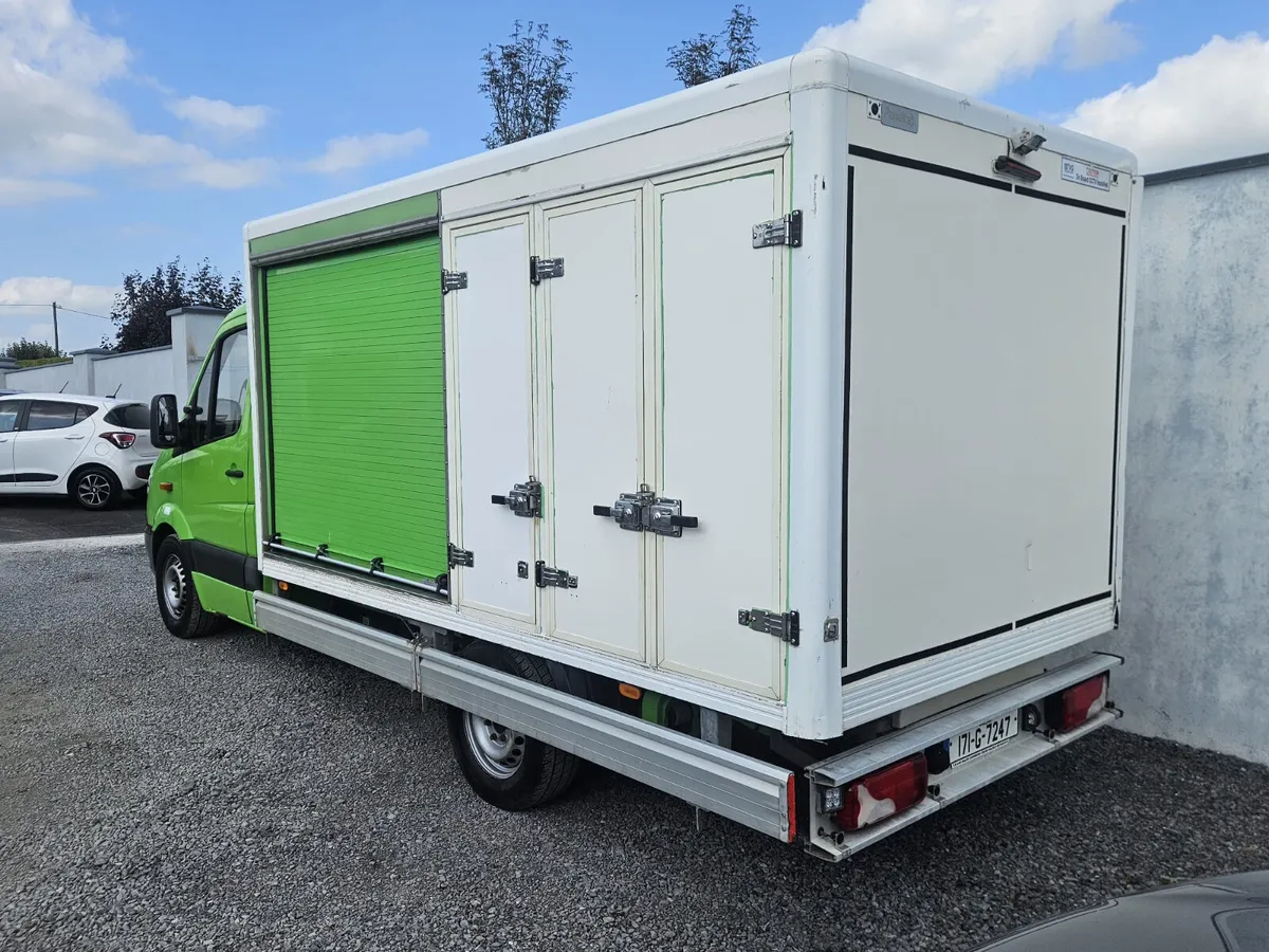 17 MERCEDES-BENZ SPRINTER 314 CDI INSULATED/REFRIG - Image 3
