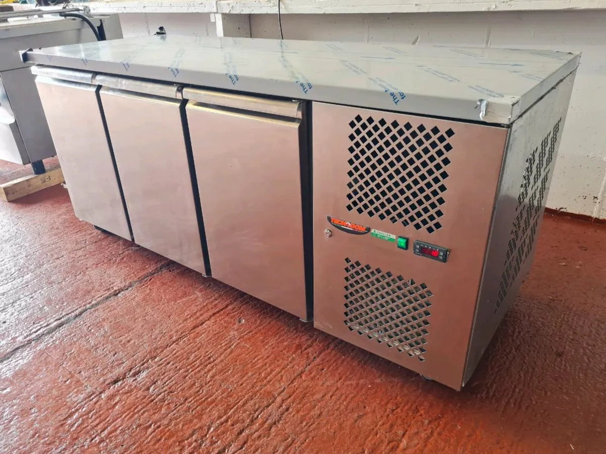 Tecnodom Counter Fridges - Image 3