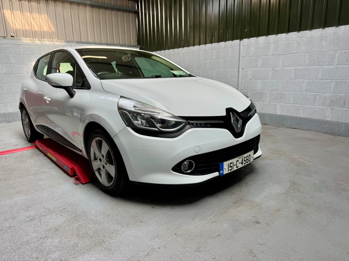 Renault Clio 2015 - Image 2
