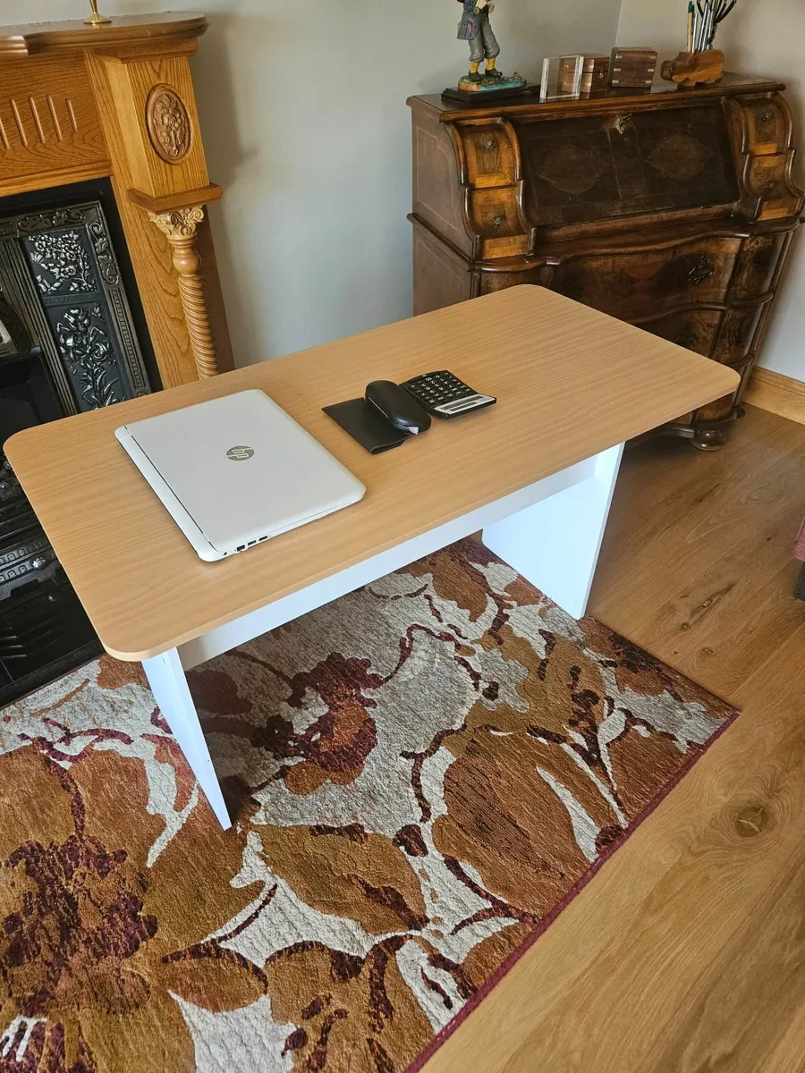 desk - Image 3