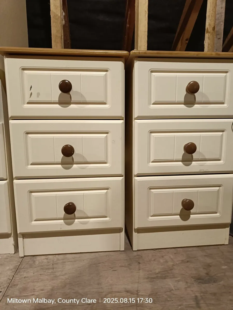 Bed side drawers - Image 1