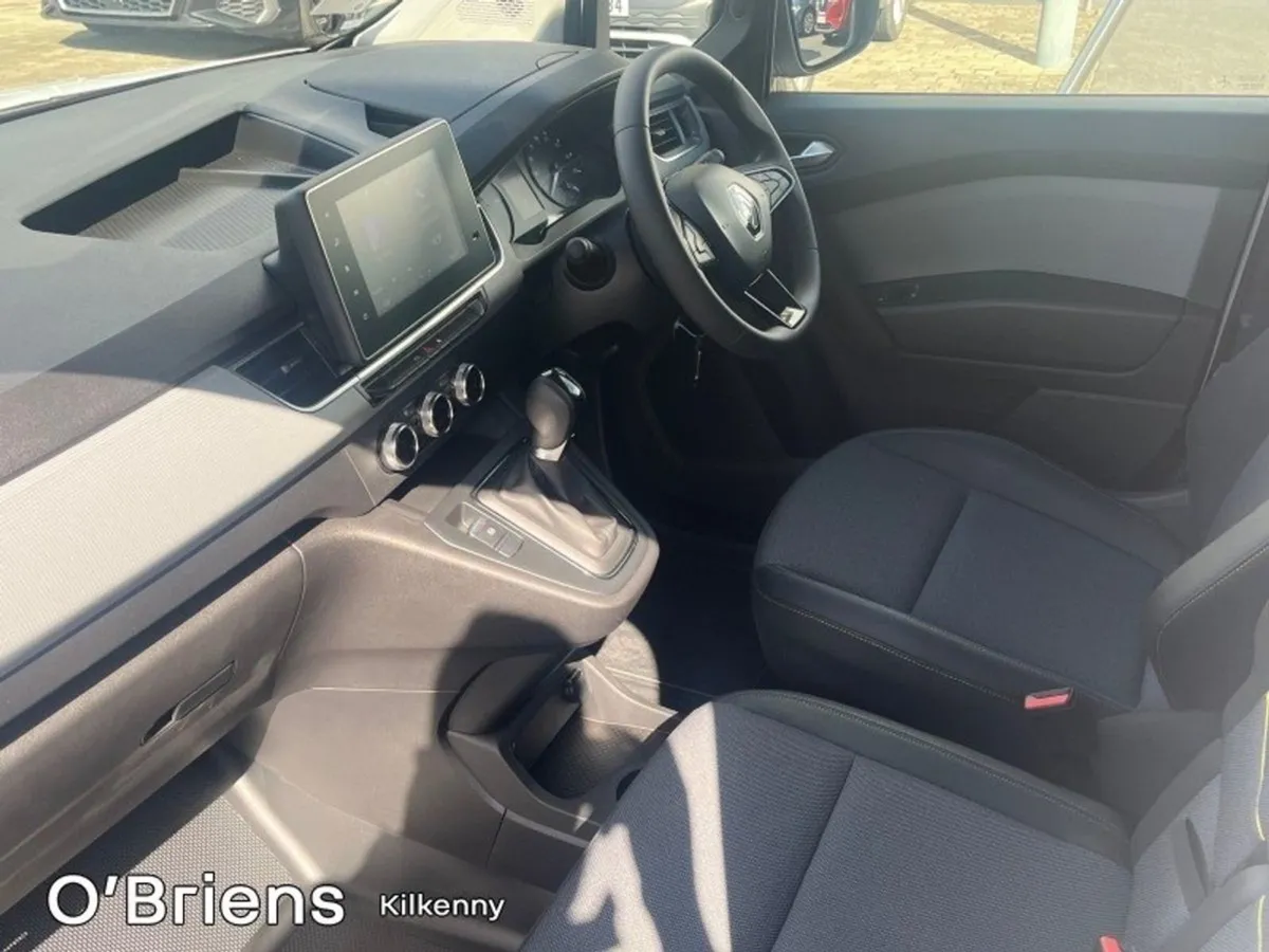 Renault Kangoo E-TECH  3 Seater  Advance Ml19 E-t - Image 4