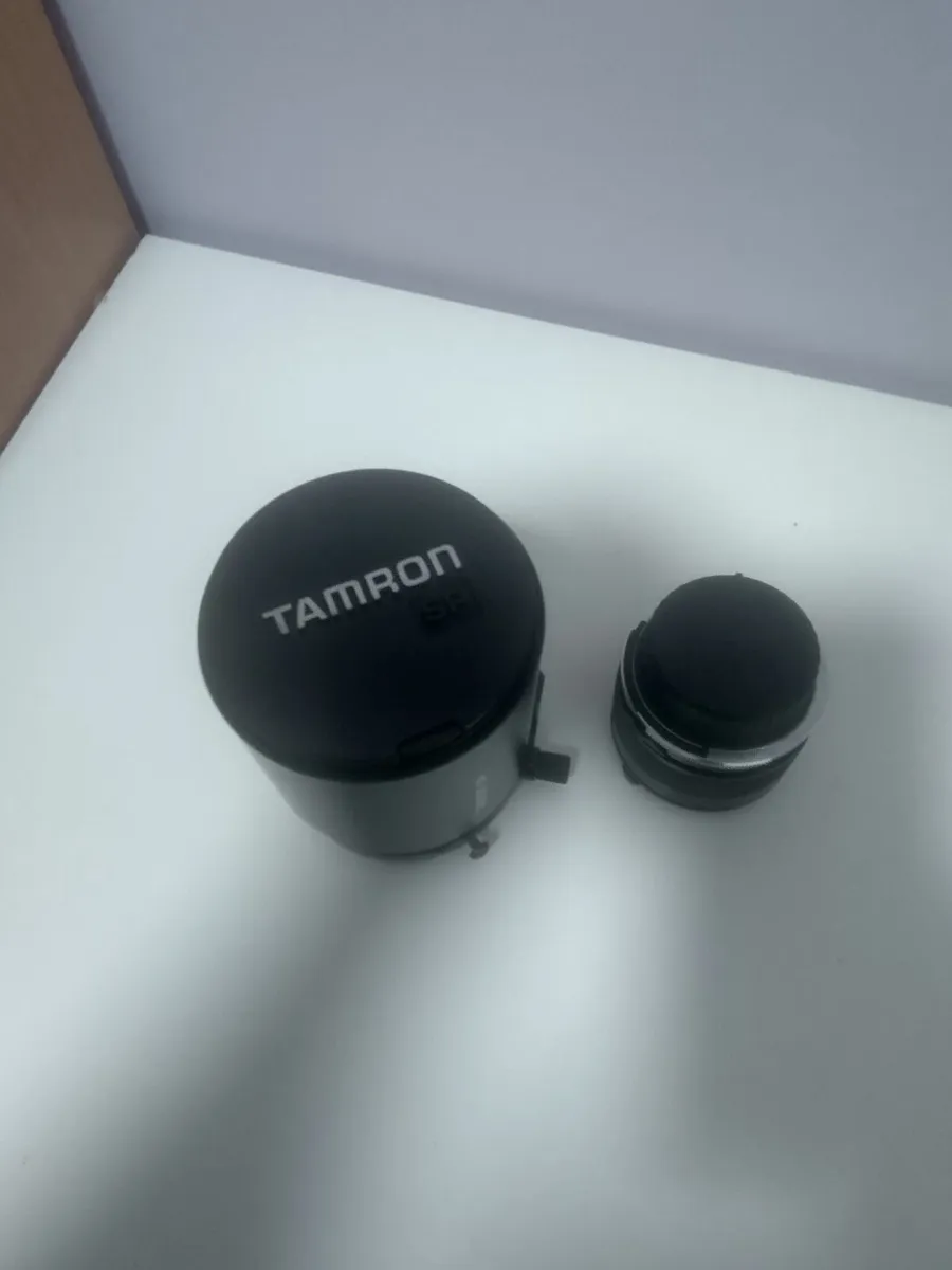 Nikon D80  with  28 to 300 zoom lense - Image 4