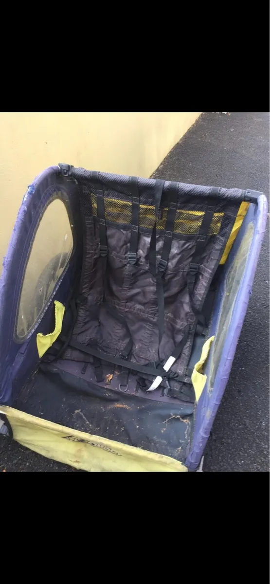 Halfords bike buggy - Image 2