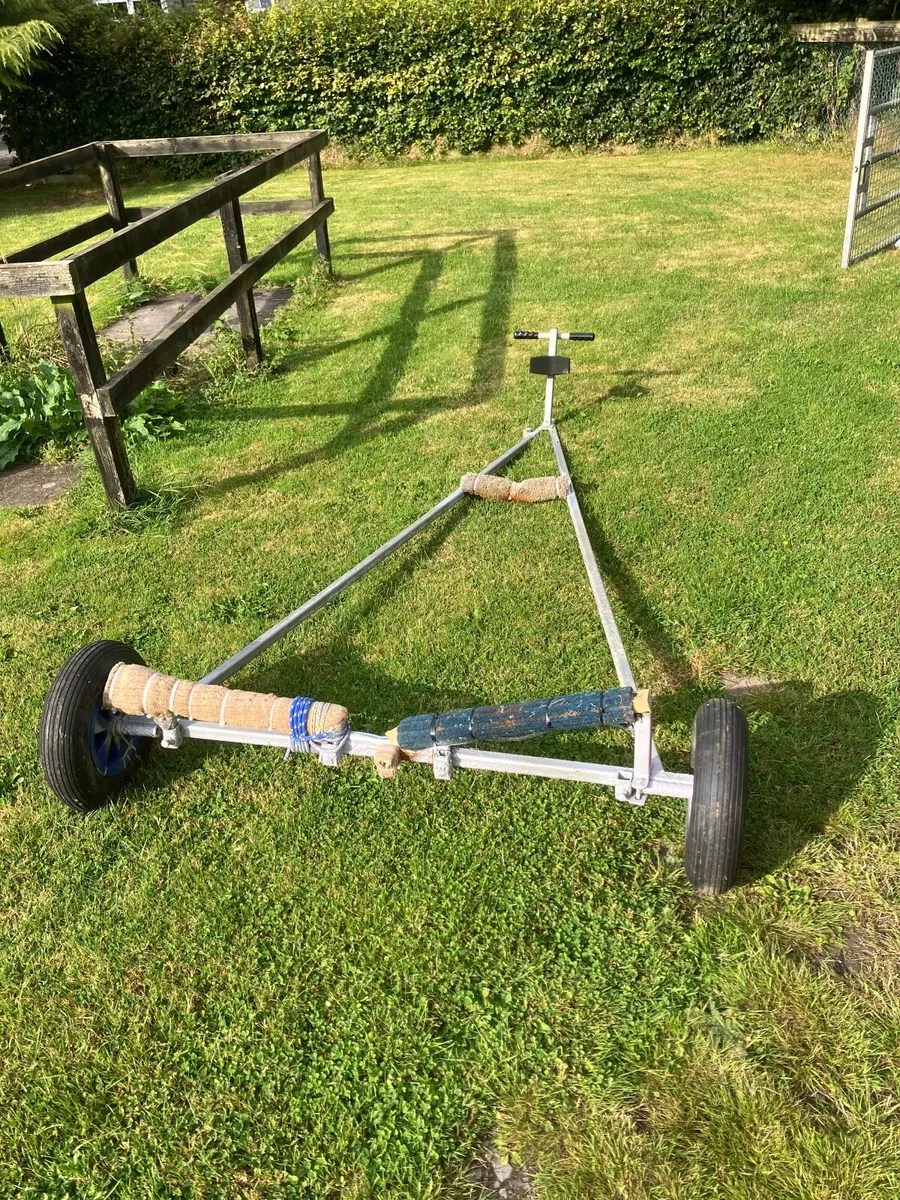 DINGHY LAUNCH TROLLEY TATTY NEEDS TLC £100.00 - Image 2