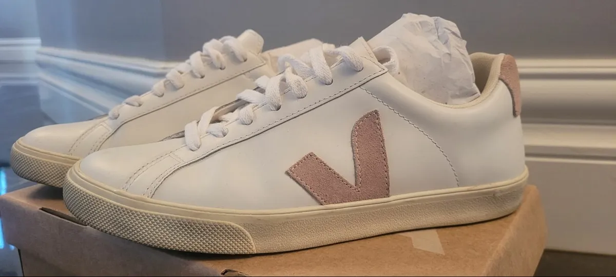 Trainers - Image 2