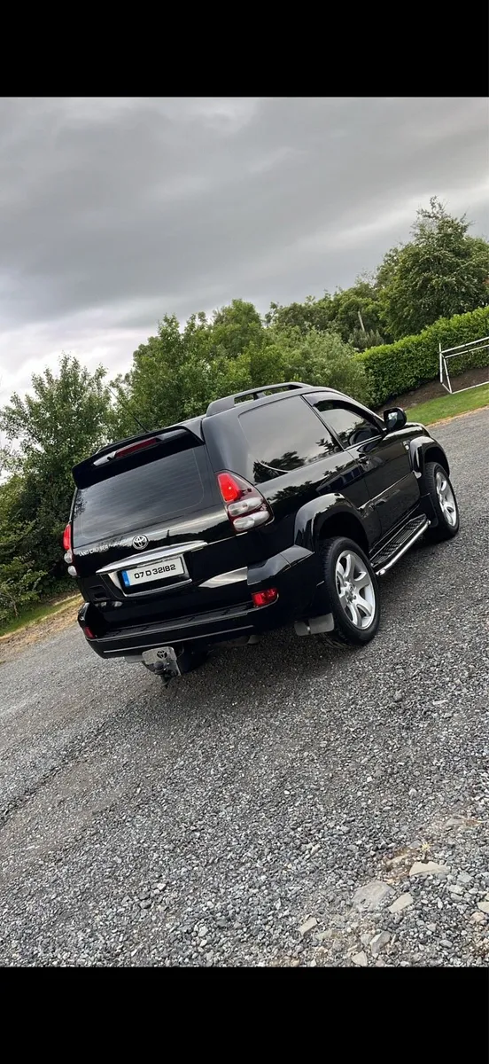 Toyota landcruiser auto - Image 3