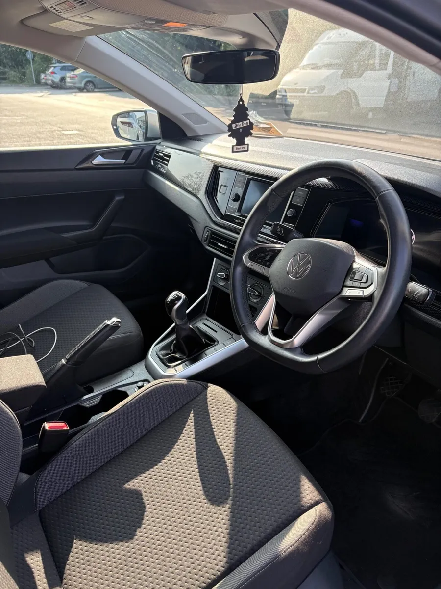 Volkswagen Polo 2024 - Image 3