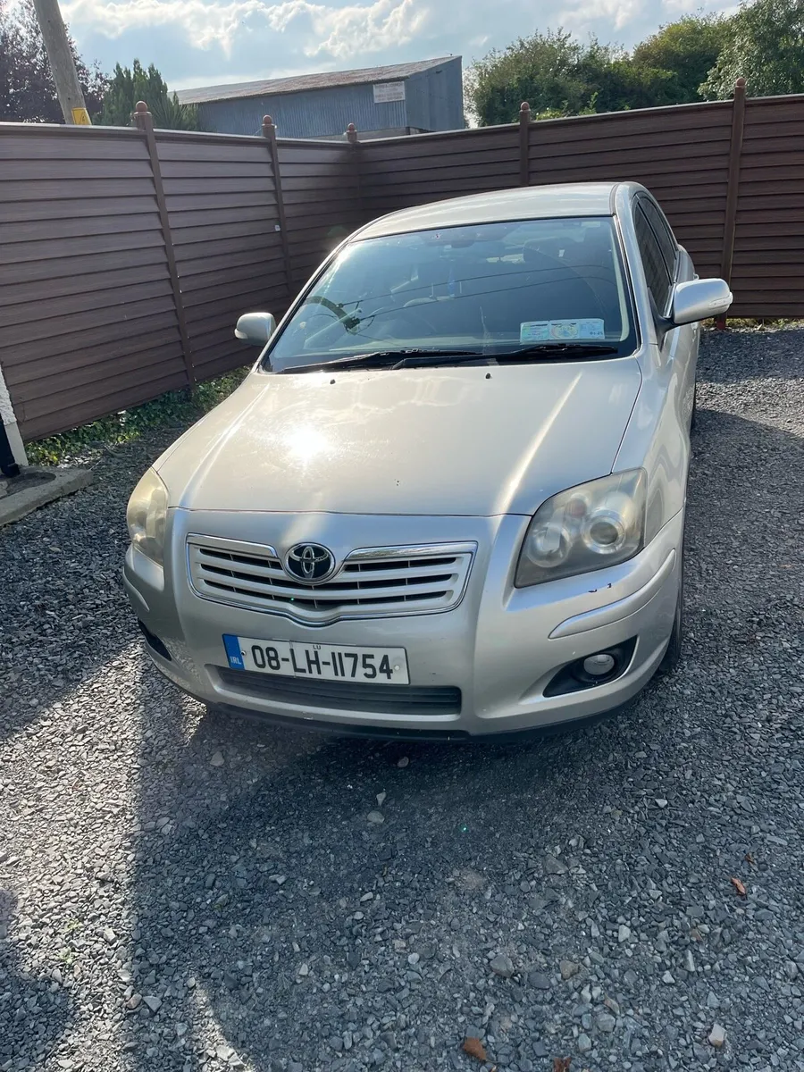 Toyota Avensis - Image 1