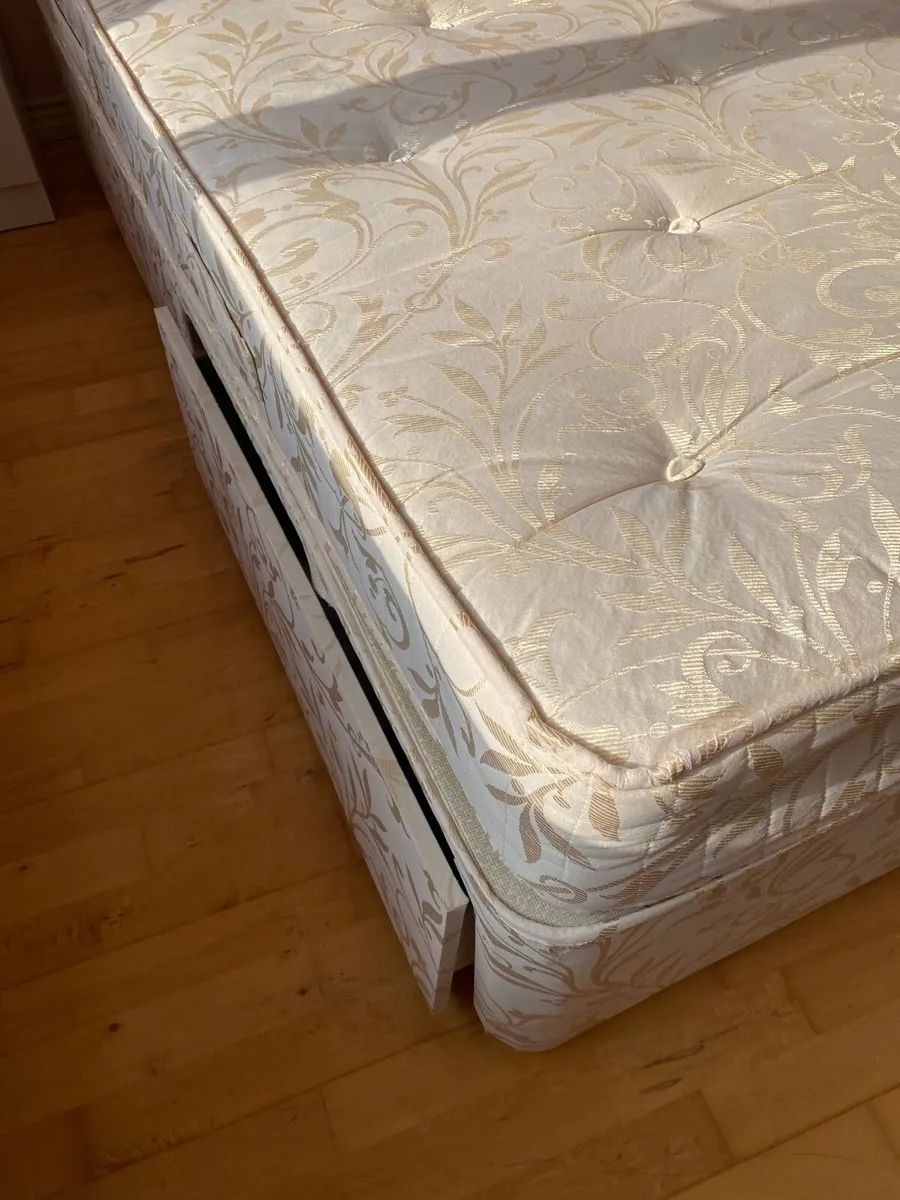 Large double divan bed and mattress - Image 2