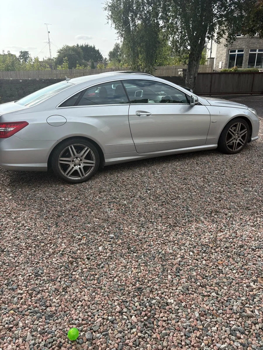 Mercedes E220 CDI - Image 3