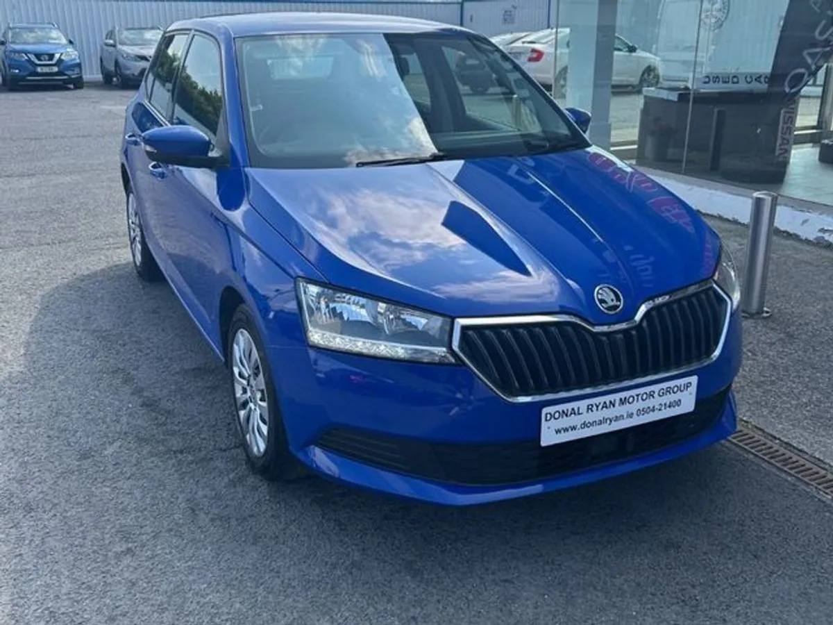 Skoda Fabia 1.0 TSI S 5dr - Image 2