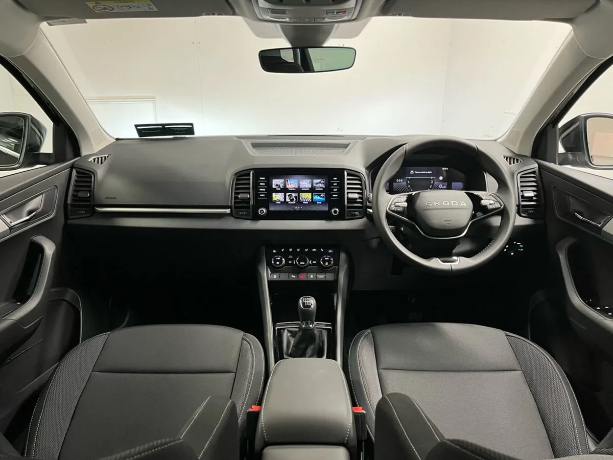 Skoda Karoq Selection 2.0tdi 115BHP - Reversing C - Image 4