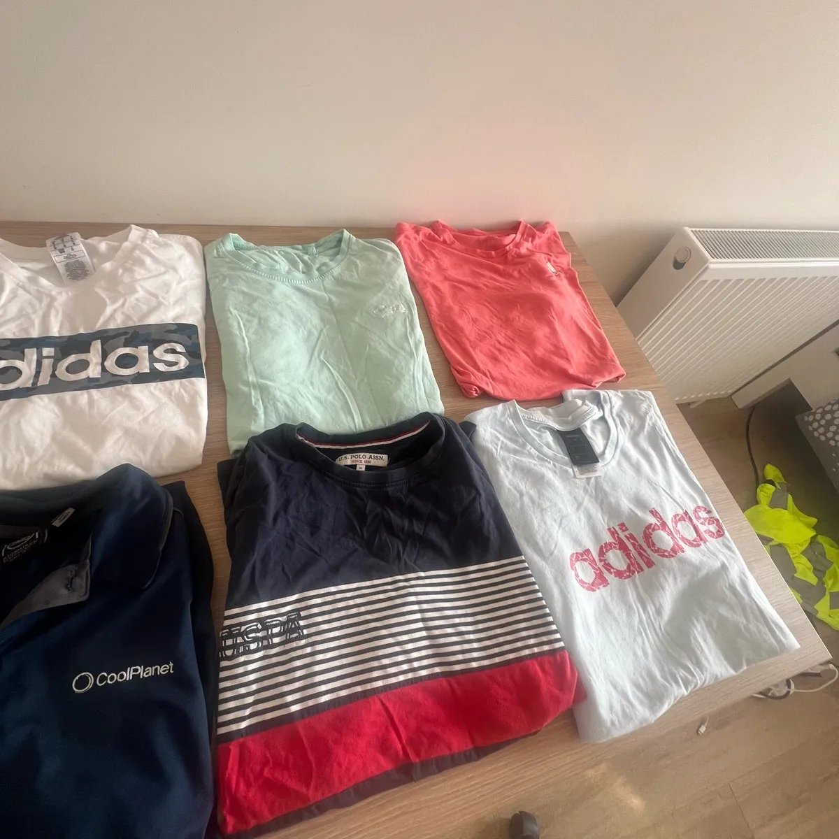 Men’s Medium t-shirt bundle - Image 1
