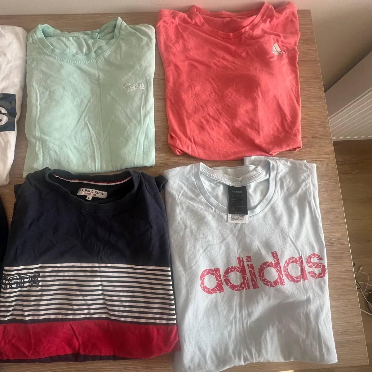 Men’s Medium t-shirt bundle - Image 3