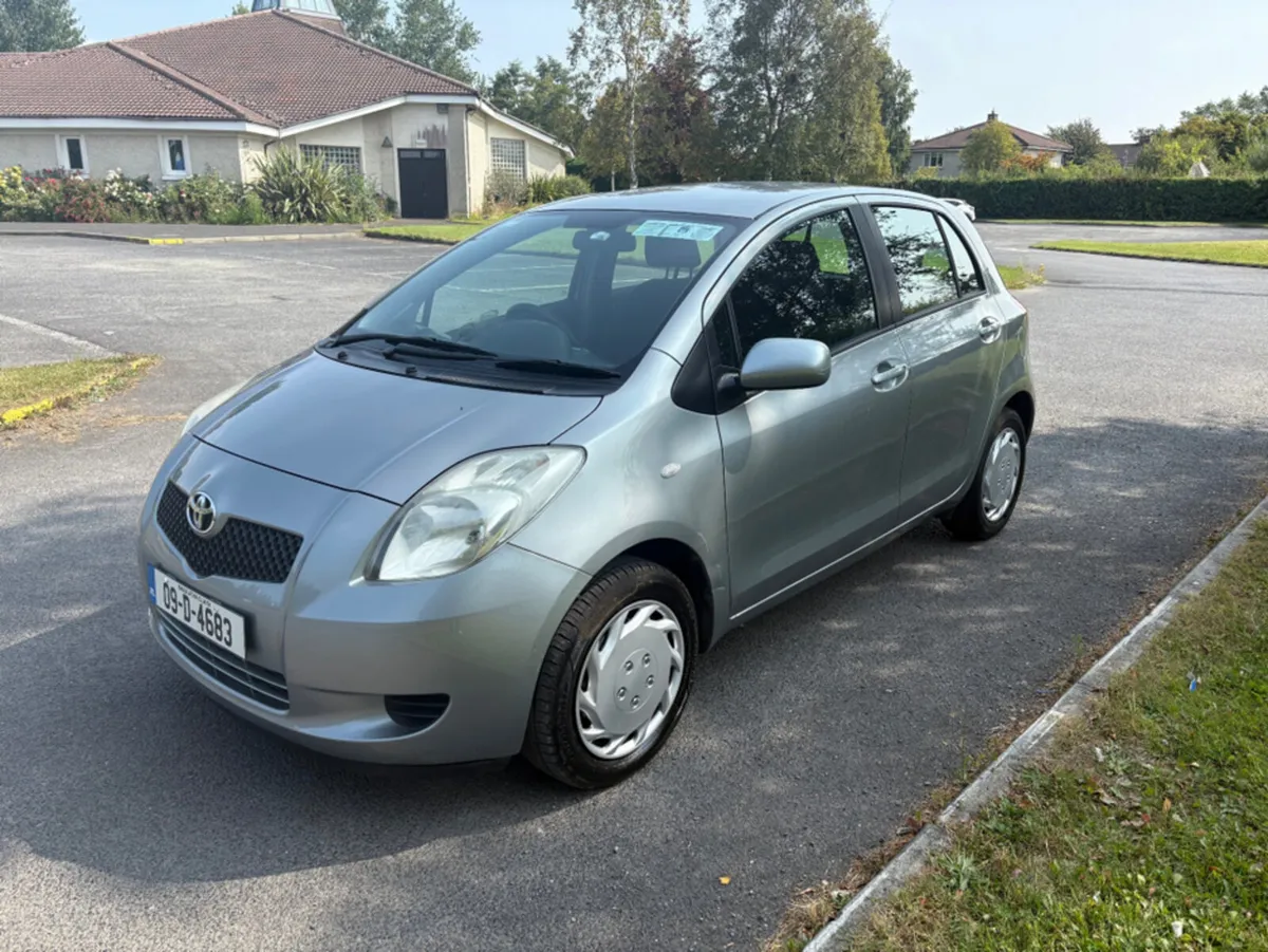 Toyota Yaris NG 1.0L LUNA 5DR - Image 2