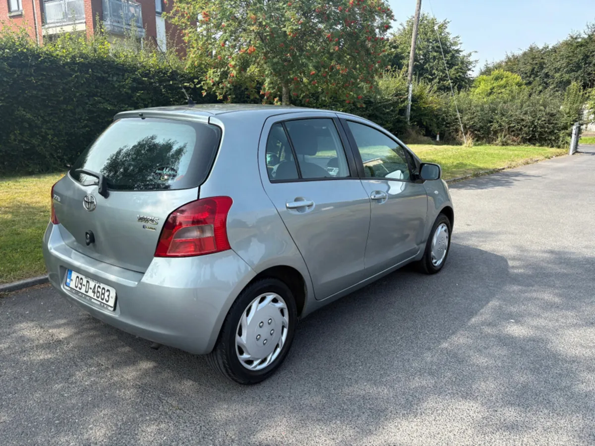 Toyota Yaris NG 1.0L LUNA 5DR - Image 4